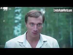 Polina Aug in Angely revolyutsii (2014) 14