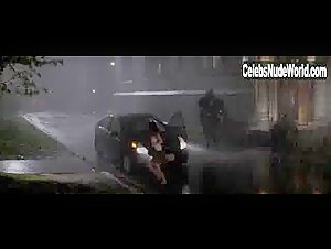 Rachel Bilson Lingerie , Wet scene in Last Kiss (2006) 7