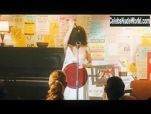 Rachel Brosnahan in Marvelous Mrs. Maisel (series) (2017) 15
