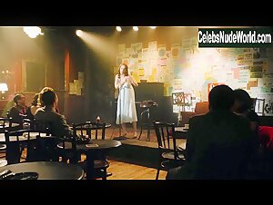 Rachel Brosnahan in Marvelous Mrs. Maisel (series) (2017) 16