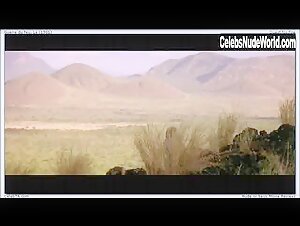 Rae Dawn Chong Vintage , boobs in La guerre du feu (1981) 7