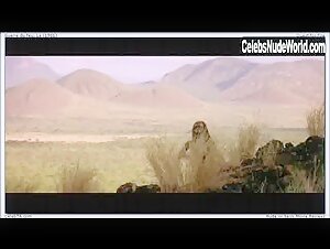 Rae Dawn Chong Vintage , boobs in La guerre du feu (1981) 9