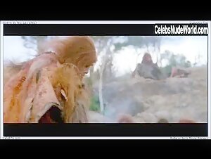 Rae Dawn Chong boobs , Vintage in La guerre du feu (1981) 8