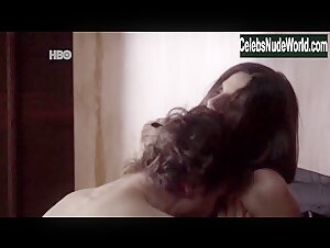 Rafaela Mandelli Sensual , Couple in O Negocio (series) (2013) 5
