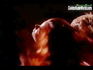 Raisa Ivanic in Sexual Chemistry (1999) 8