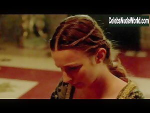 Rebecca Ferguson Costume , Couple in White Queen (series) (2013) 6