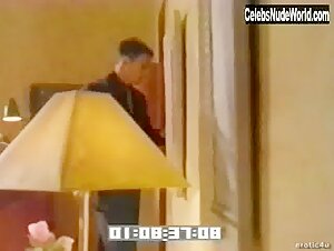 Regina Russell in Sex Files: Pleasureville (2000) 11