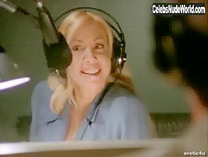 Regina Russell Butt , Red Head in Bare Deception (2000) 15