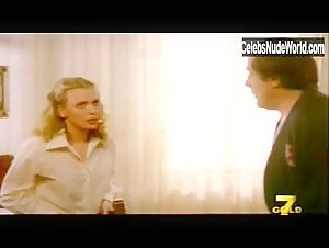 Rena Niehaus in Voglia di donna (1978) 18