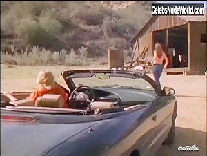 Renee Rea Outdoor , boobs in Fast Lane to Malibu (2000) 6