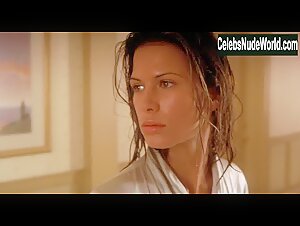 Rhona Mitra in Hollow Man (2000) 9