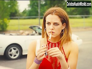 Riley Keough in American Honey (2016) 3