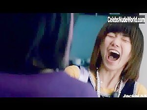 Rinko Kikuchi Hairy Pussy , Flasing in Babel (2006) 5