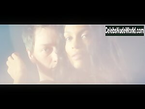 Rosario Dawson in Trance (2013) 12