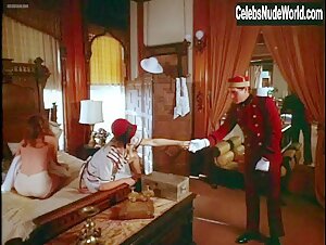 Robbie Lee Lingerie , Blonde in Big Bad Mama (1974) 3