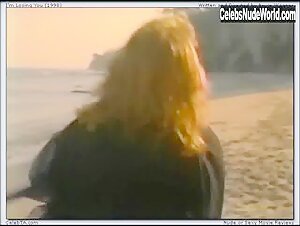 Rosanna Arquette Outdoor , Blonde in I'm Losing You (1998) 1