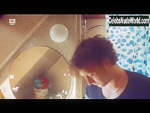 Rosemarie Mosbaek Wet , Shower in Doggystyle (series) (2018) 4