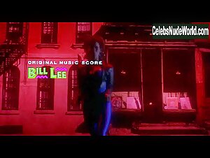 Rosie Perez in Do the Right Thing (1989) 2