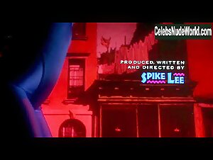 Rosie Perez in Do the Right Thing (1989) 9