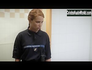 Roxane Potereau boobs , Brunette in Les impatientes (series) (2018) 16
