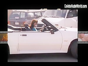 Sandra Wild boobs , Blonde scene in Fit to Kill (1993) 3