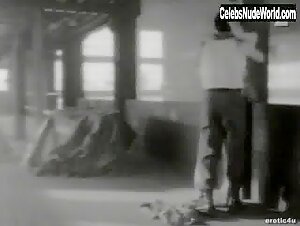 Sandrine Holt Kissing , Couple in Outer Limits (series) (1995) 10