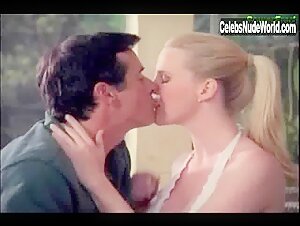 Sandy Wasko Outdoor , Kissing in Black Tie Nights: Hollywood Sexcapades (series) (2004) 1