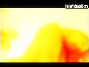 Sandy in Fantasmes (series) (2007) 11