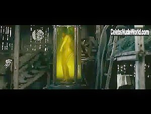 Sara Forestier in Perfume: The Story of a Murderer (2006) 19