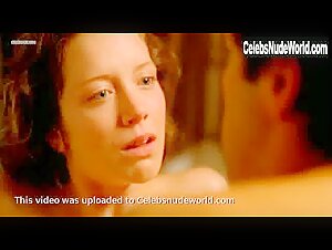 Sara Giraudeau in Memoires d'une jeune fille derangee (2010) 20