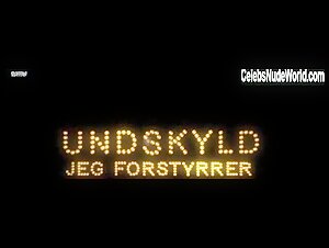 Sara Hjort Ditlevsen in Undskyld jeg forstyrrer (2012) 1