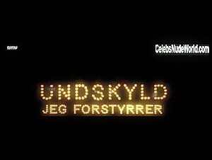 Sara Hjort Ditlevsen in Undskyld jeg forstyrrer (2012) 3