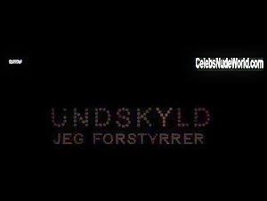 Sara Hjort Ditlevsen in Undskyld jeg forstyrrer (2012) 5