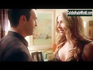 Sarah Chalke Lingerie , Blonde in How to Live with Your Parents (For the Rest of Your Life) (2013) 16