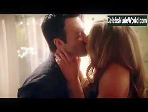 Sarah Chalke Lingerie , Blonde in How to Live with Your Parents (For the Rest of Your Life) (2013) 18