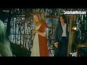 Sarah Felberbaum in La figlia di Elisa - Ritorno a Rivombrosa (series) (2007) 7