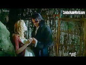 Sarah Felberbaum in La figlia di Elisa - Ritorno a Rivombrosa (series) (2007) 9