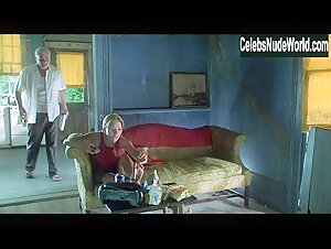 Scarlett Johansson in A Love Song for Bobby Long (2004) 8