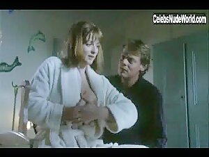 Serena Gordon in Chiller (series) (1995) 14