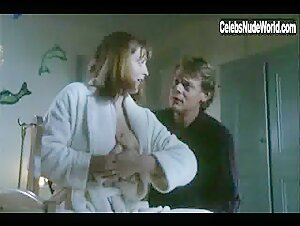 Serena Gordon in Chiller (series) (1995) 15