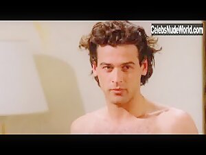 Serena Grandi in Desiderando Giulia (1986) 18