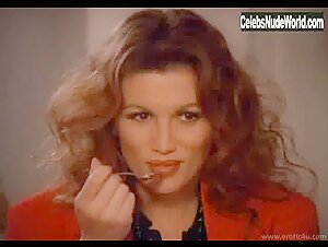 Serena Grandi in Graffiante desiderio (1993) 5