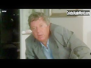 Serena Grandi in Rimini Rimini (1987) 8