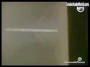 Shannah Laumeister Hot , Explicit in Click: For the Love of the Click (1997) 2