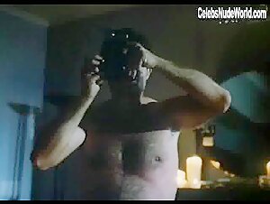 Shannen Doherty Flasing , boobs in Blindfold: Acts of Obsession (1994) 8