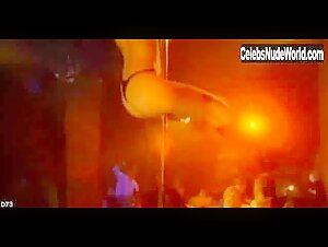 Shannon Elizabeth Poledance , Lingerie in Dish Dogs (2000) 13