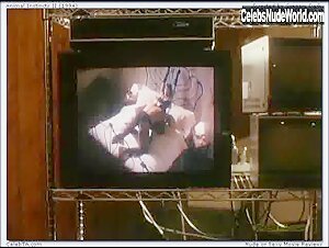 Shannon Whirry Kissing , Couple in Animal Instincts 2 (1994) 3