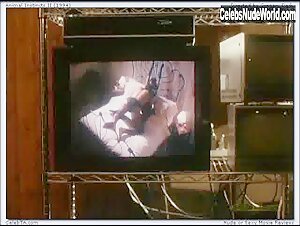 Shannon Whirry Kissing , Couple in Animal Instincts 2 (1994) 7
