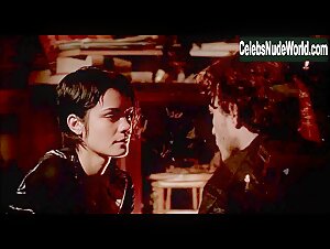 Shannyn Sossamon in Order (2003) 2