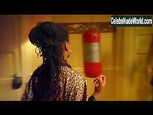 Shanola Hampton Flasing , boobs in Shameless (series) (2011) 13